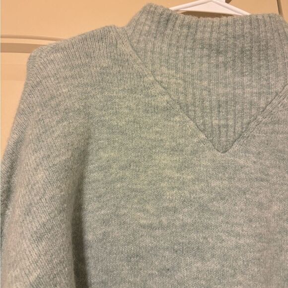 Women’s Madewell Dillon Mockneck Pullover Sweater | Small | Heather Mint - Picture 5 of 8